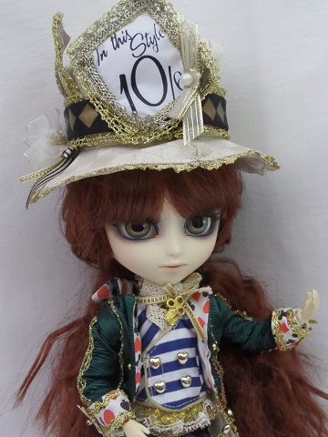 Isul Classical Mad Hatter outfit