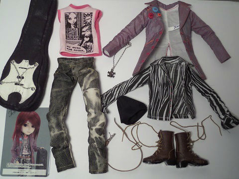 Taeyang Lead outfit