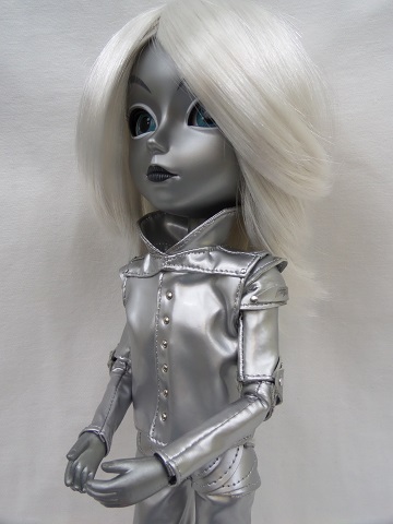 Taeyang Tinman outfit